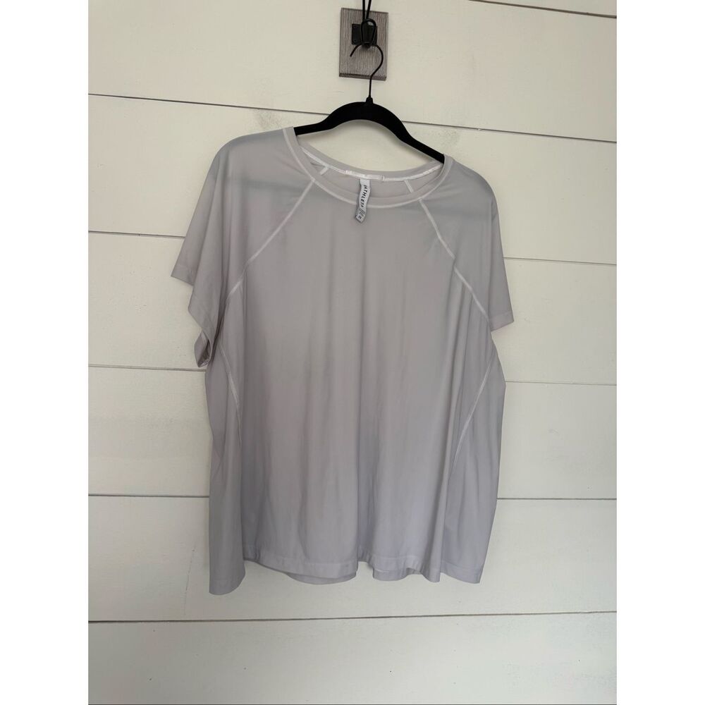 Athleta Women’s 2X Light Grey Athletic Top Athleisure Plus Size